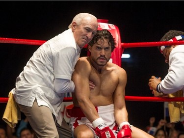 Robert De Niro (L) and Edgar Ramirez star in "Hands of Stone."