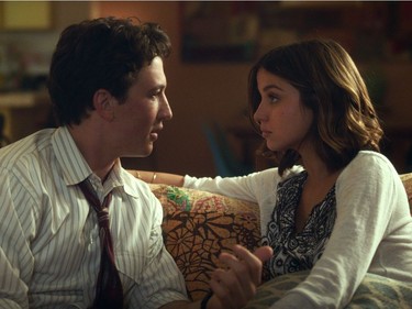 Miles Teller and Ana De Armas star in "War Dogs."