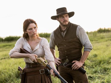 Haley Bennett and Chris Pratt star in "The Magnificent Seven."