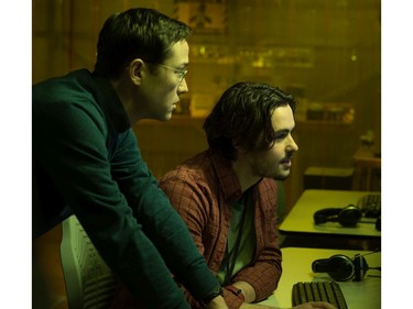 Joseph Gordon-Levitt as Edward Snowden (L) and Ben Schnetzer as Gabriel Sol in "Snowden."