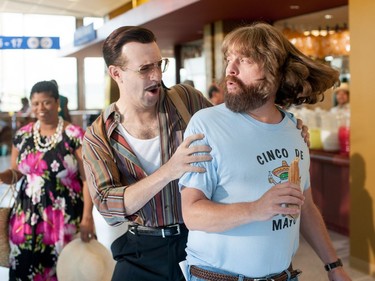 Jason Sudekis (L) and Zach Galifianakis star in Relativity Media's "Masterminds."