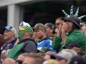 The fans were treated to an exciting game on Sunday, when the Winnipeg Blue Bombers edged the host Saskatchewan Roughriders with the aid of a controversial call.