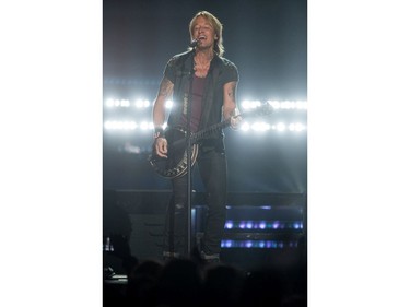 Keith Urban performs at Sasktel Centre in Saskatoon, September 17, 2016.