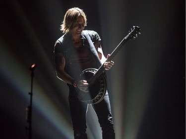 Keith Urban performs at Sasktel Centre in Saskatoon, September 17, 2016.