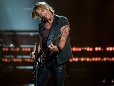 Keith Urban performs at Sasktel Centre in Saskatoon, September 17, 2016.