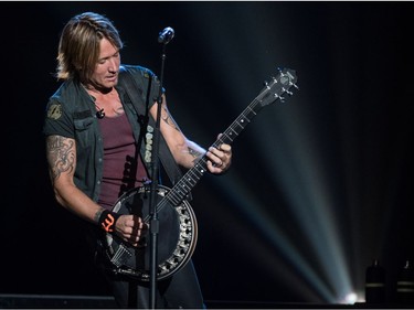 Keith Urban performs at Sasktel Centre in Saskatoon, September 17, 2016.