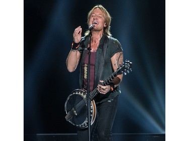 Keith Urban performs at Sasktel Centre in Saskatoon, September 17, 2016.