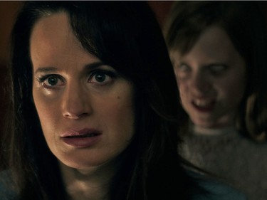 Elizabeth Reaser (L) and Lulu Wilson star in "Ouija: Origin of Evil."