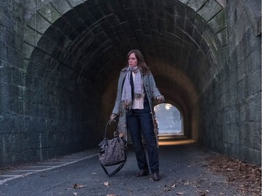Emily Blunt stars in "The Girl on the Train."