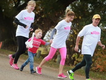 Participants walk and run at Canadian Breast Cancer Foundation's CIBC Run for the Cure at Prairieland Park in Saskatoon on October 2, 2016.