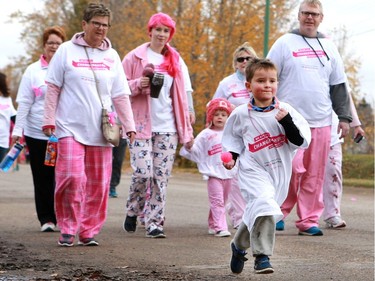 Participants walk and run at Canadian Breast Cancer Foundation's CIBC Run for the Cure at Prairieland Park in Saskatoon on October 2, 2016.