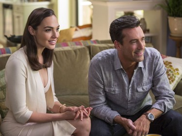 Gal Gadot and Jon Hamm star in "Keeping Up with the Joneses."