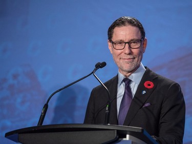 Conservative leadership candidate Dan Lindsay speaks during the Conservative leadership debate in Saskatoon, November 9, 2016.