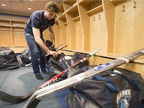 Ryan Graham, shown here packing his bag, was dealt from the Saskatoon Blades to the Swift Current Broncos. (Liam Richards/Saskatoon StarPhoenix)