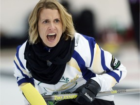 SASKATOON, SASK. NOV. 6, 2015-Stefanie Lawton versus the Despin rink at Nutana Curliing Club on November 6, 2015 in Saskatoon. {RICHARD MARJAN/The StarPhoenix}