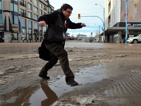 A daytime high of 3 C is forecast for Saskatoon on Monday.