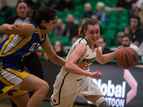 University of Saskatchewan Huskies guard Megan Ahlstrom moves the ball against the University of British Columbia Thunderbirds in the first half of CIS Women's basketball action at the PAC in Saskatoon, SK on Friday, January 6, 2017.