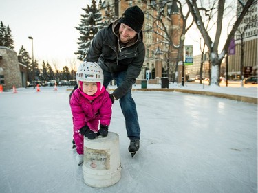 Kurt Jeschke teaches his daughter Nora to skate in Saskatoon, January 6, 2017.