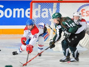 The Saskatoon Stars played Express du Richelieu on April 18, 2016 at the Esso Cup. (Andy Devlin. Hockey Canada images.)