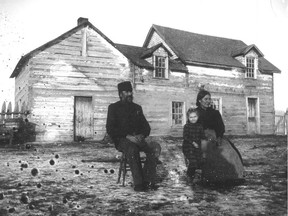 A Métis family outside their home at the Round Prairie settlement south of Saskatoon (UNIVERSITY OF SASKATCHEWAN ARCHIVES AND SPECIAL COLLECTIONS)