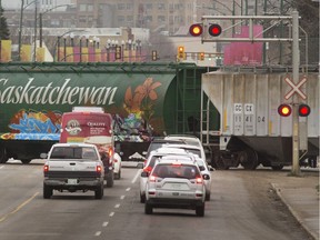 Saskatoon city council's transportation committee backed spending close to $600,000 to study how to address the city's problems with railway crossing delays. (GORD WALDNER/The StarPhoenix)