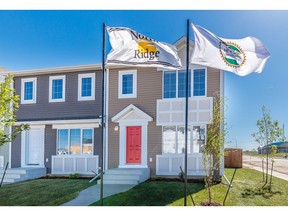 Located across from the new Lake Vista Schools, North Ridge Development Corporation's new Birchmont Townhomes are ideally designed for growing families. (Photo: Scott Prokop Photography (www.repics.ca)
Scott Prokop