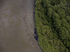 Oil on the North Saskatchewan River near Maidstone, two days after a Husky Energy Inc. pipeline failed.