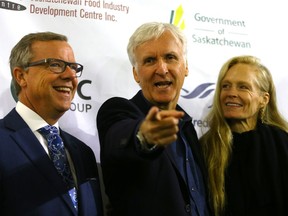 VANSCOY, SK - September 18, 2017 - Premier Brad Wall, James Cameron and Suzy Amis Cameron announce a production facility for Verdiant Foods in Vanscoy, SK on September 18, 2017. (Michelle Berg / Saskatoon StarPhoenix)
Michelle Berg, Saskatoon StarPhoenix