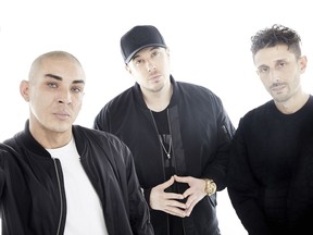 Australia's Bliss n Eso play Vangelis on Sept. 30. (Photo by Dean Hammer)
Dean Hammer