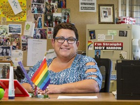 Patti Rowley, who is retiring after 33 years of teaching, in her classroom at Walter  Murray school in Saskatoon, SK on Tuesday, September 12, 2017. (Saskatoon StarPhoenix/Liam Richards)