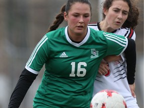 University of Saskatchewan Huskies' Leesa Eggum receives the pass during the last home game of the regular season against Winnipeg Wesmen at PotashCorp Park in Saskatoon on October 22, 2017.