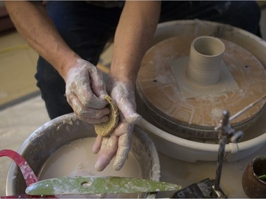 Paul Siwy does a pottery demonstration during the Saskatoon Potters Guild annual Christmas sale at the Albert Community Centre in Saskatoon on Saturday, November 25, 2017.