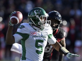 Kevin Glenn and the Saskatchewan Roughriders defeated the Ottawa Redblacks 31-20 in CFL playoff action Sunday.