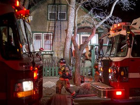 USE FOR WEB  SASKATOON,SK--DECEMBER 18/2017-1219 News House Fire- Saskatoon Fire Fighters and Police response to a residential fire in the 1300 block of 7th Avenue North in Saskatoon, SK on Monday, December 18, 2017.