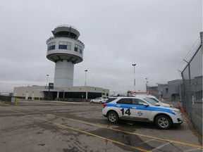 SASKATOON,SK--OCTOBER 04/2015-STOCK BUILDING ART- 999- Saskatoon John G. Diefenbaker Airport,   Wednesday, November 04, 2015.