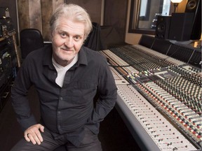 Tom Cochrane