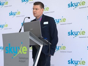 President and CEO of the Saskatoon Airport Authority Stephen Maybury addresses the crowd at the annual general meeting in Saskatoon on May 2, 2018. (Erin Petrow/ Saskatoon StarPhoenix)