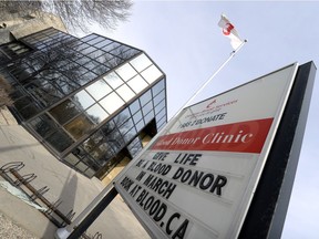 Shots of the sign outside Canadian Blood Services asking people to donate blood.