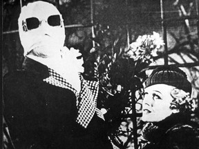Claude Rains, left, and Gloria Stuart in the film The Invisible Man