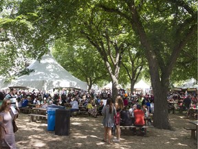 A crowd attends A Taste of Saskatchewan.