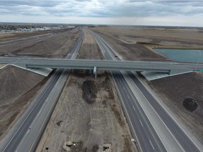 The Warman and Martensville overpass is set to open a year early. The Government of Saskatchewan announced on Friday Oct. 26, 2018 the $60.6 million project would be open to traffic in fall of 2018, roughly one year ahead of schedule. The aim of the project is to ease congestion and improve traffic safety in the Warman and Martensville area.