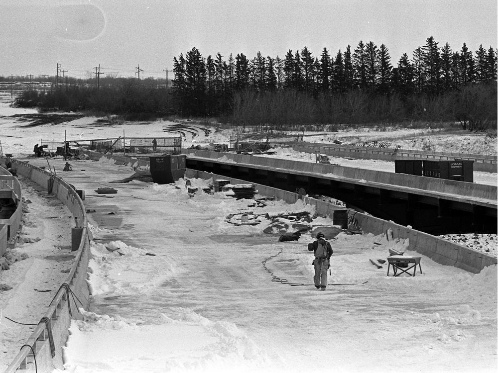 Starphoenix Throwback Thursday: 42 Street Bridge, Nov. 15, 2018 