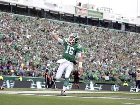 Brett Smith, shown in 2015, is cited by columnist Rob Vanstone as an example of why impatience makes it difficult for the Saskatchewan Roughriders to develop a young quarterback.
