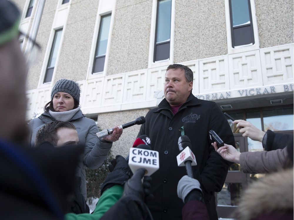 Community mourns the Humboldt Broncos junior hockey team after fatal bus  crash – New York Daily News