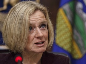 Alberta Premier Rachel Notley says the upgrading facility will create 2,000 jobs.