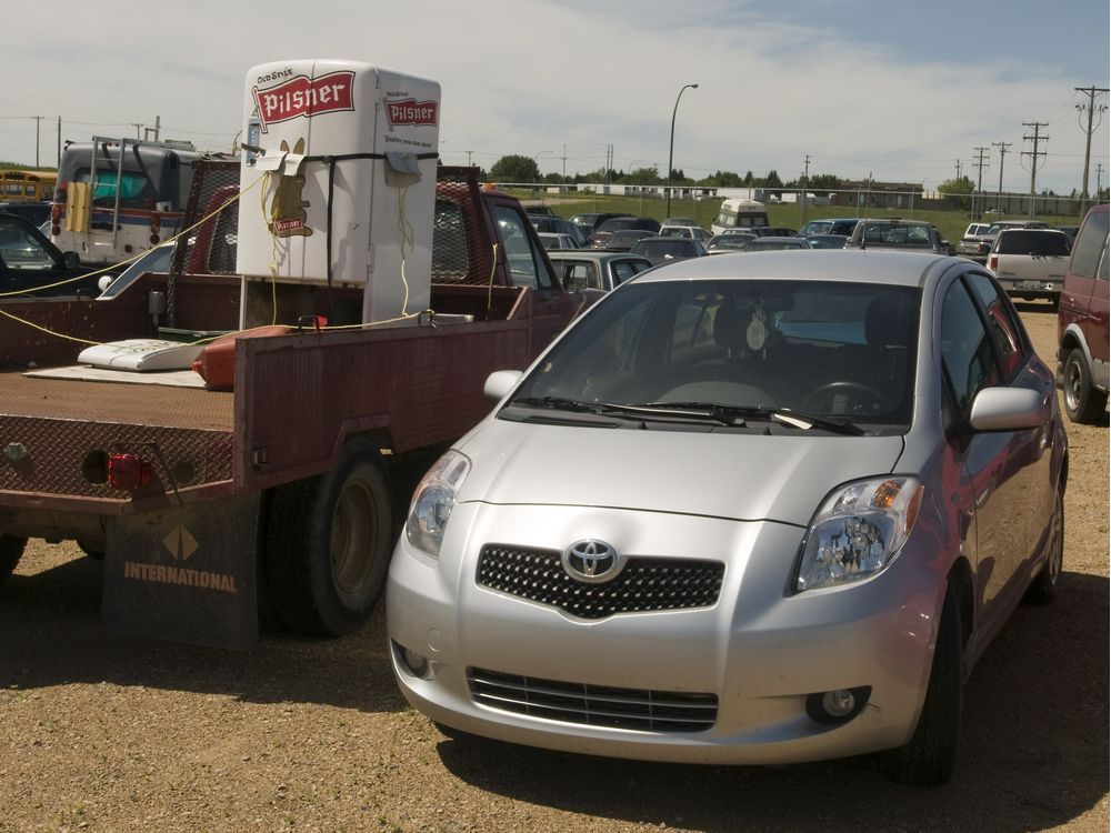 Saskatoon city hall to revisit its involvement in impound lot The