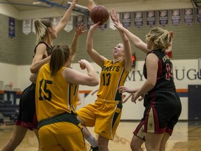 The Melfort Comets and Centennial Collegiate Chargers compete in a Bowlt final last season.