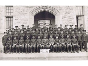 196th Western Universities Battalion, No. 5 Platoon in 1916. Four rows of men in uniform at the front entrance to the University of Saskatchewan Administration Building. (University of Saskatchewan, University Archives & Special Collections, Photograph Collection, A-1130[1])