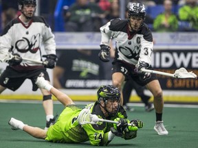 Jeremy Thomson, making a pass from the ground during last season's playoff loss to Colorado, returns home with his team this weekend.