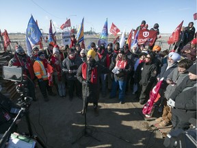 REGINA, SASK : February 3, 2020 -- Federal NDP Leader Jagmeet Singh visits the picket line at the Co-op Refinery in Regina, standing for support of locked-out Unifor members on Monday, February 3, 2020. TROY FLEECE / Regina Leader-Post